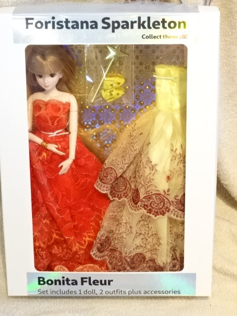 'Foristana Sparkleton' 30cm Jointed Plastic Doll with 2 Outfits and Accessories