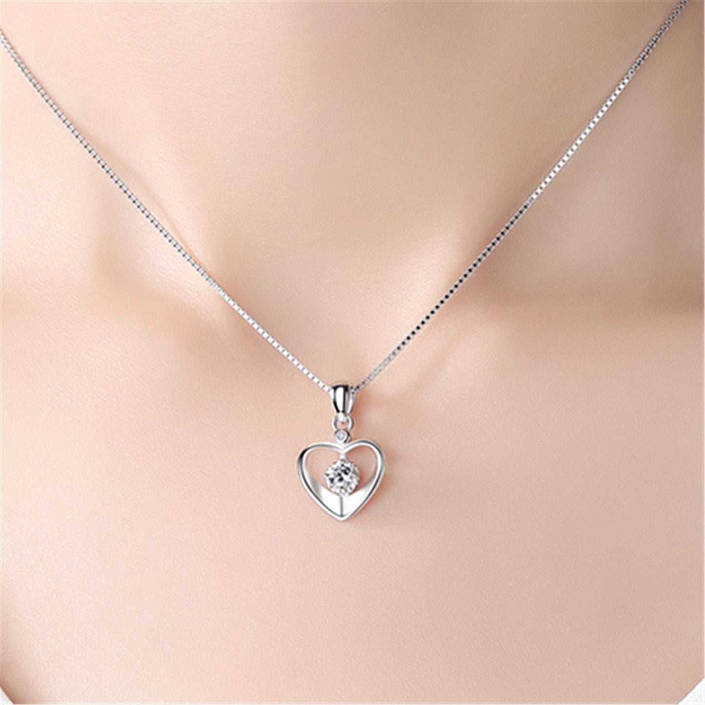 Zircon Heart Pendant Necklace
