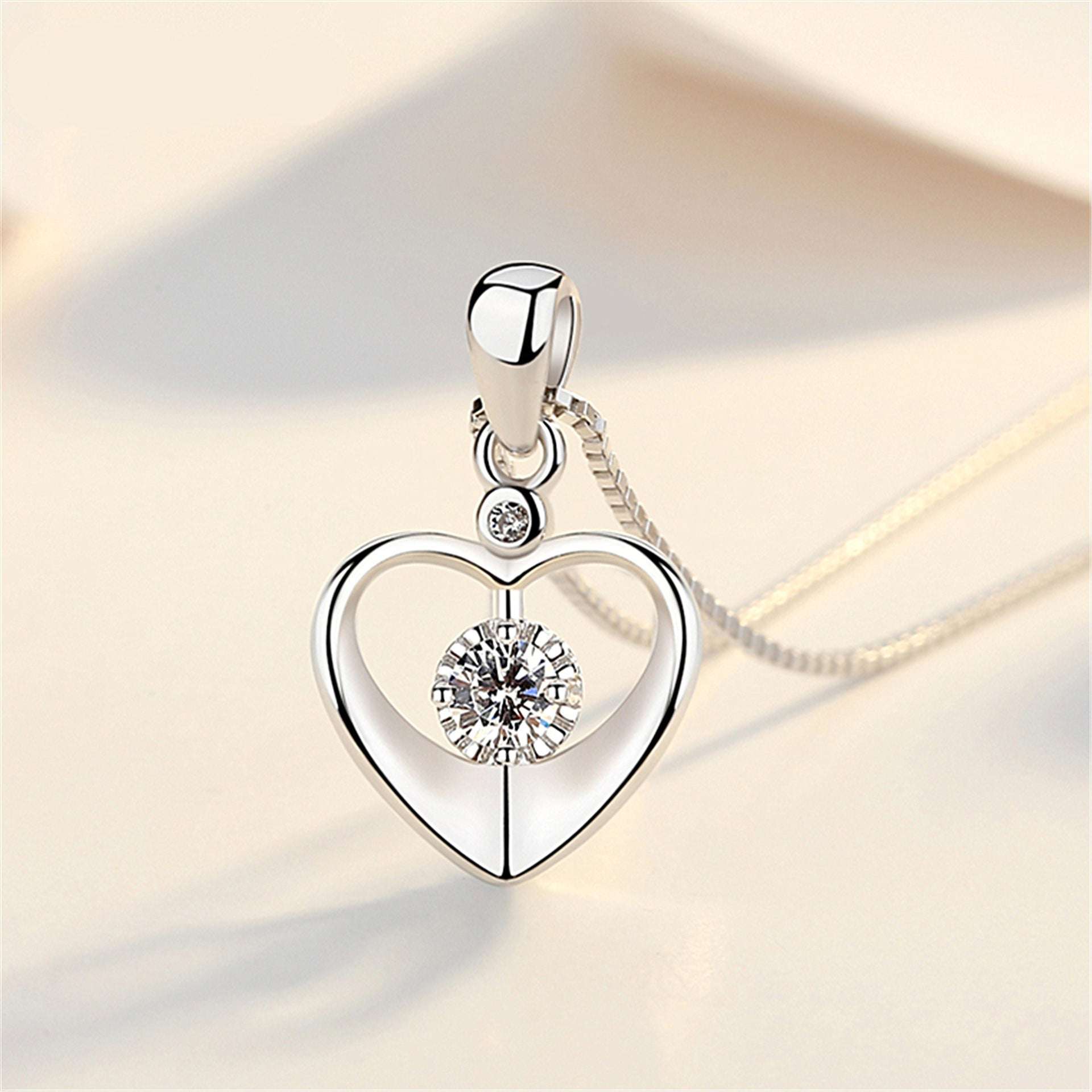 Zircon Heart Pendant Necklace