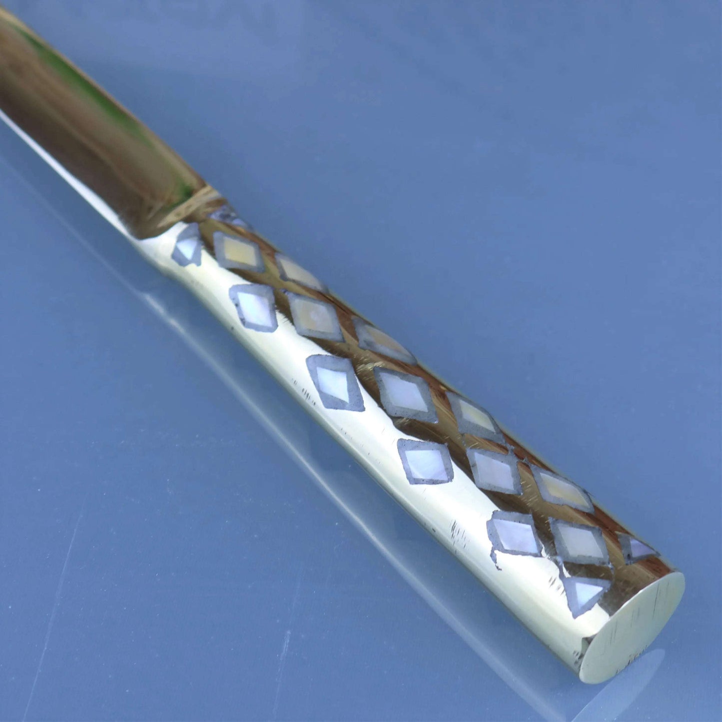 Zuari Brass Magnifying Glass and Letter Opener Set