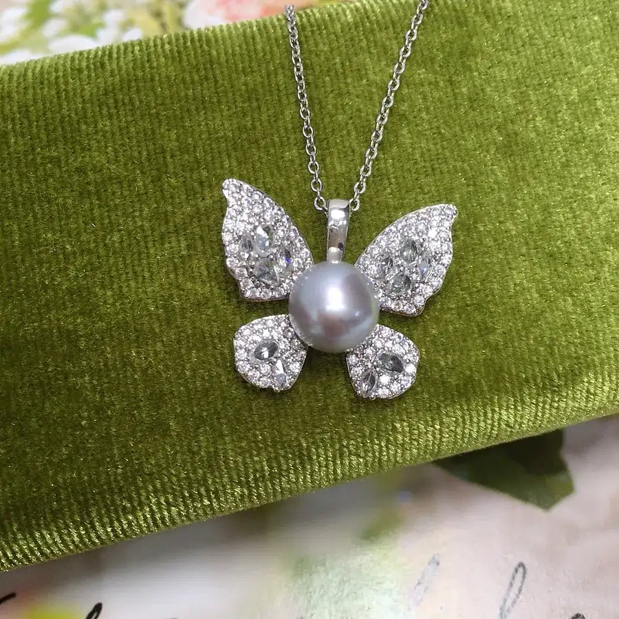 Zhuji  Pearl  Zircon Butterfly Necklace